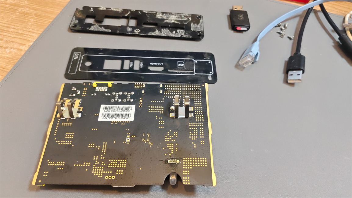 3.1 拆机寻找短接触点_图3